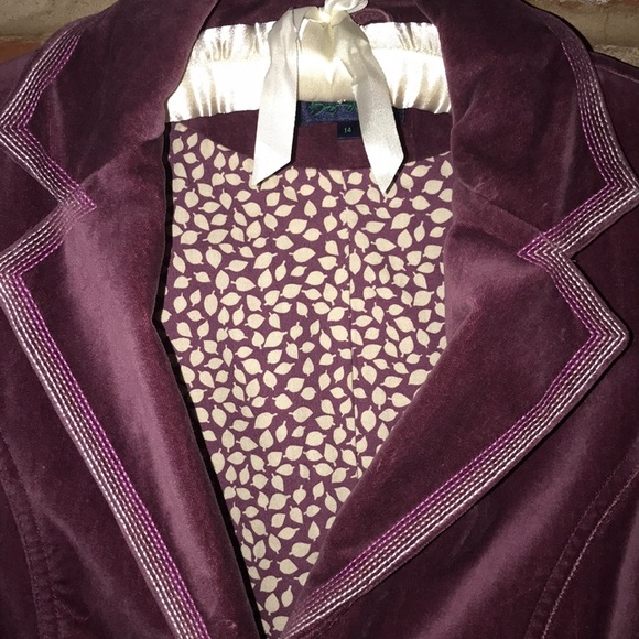 Boden Purple Velvet Blazer UK Size 14/US Size 10 - Picture 2 of 5